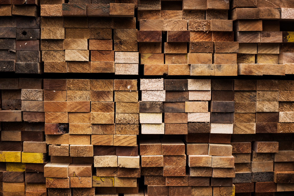 A Guide to Different Types of Hardwood and Softwood Used in Woodworking