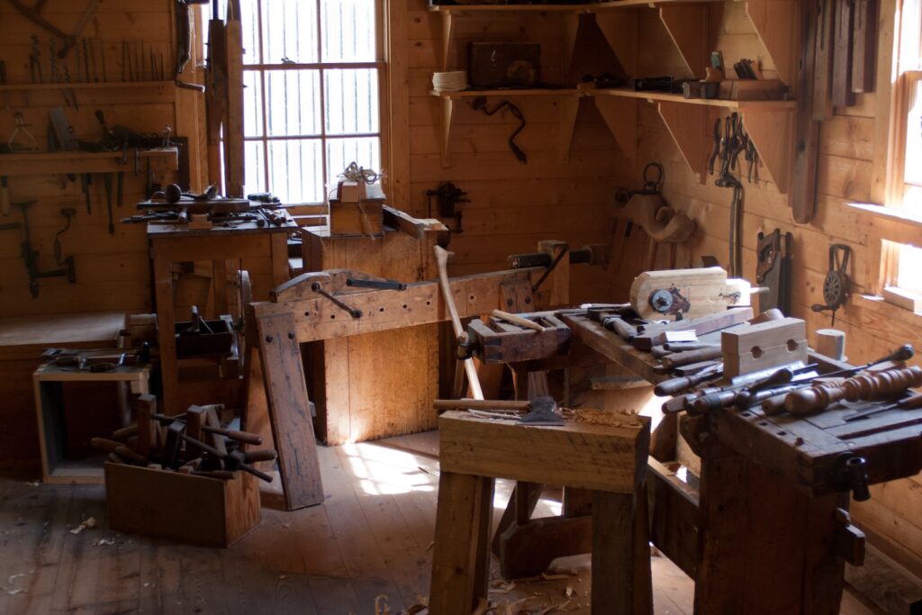 Understanding Wood Turning Tools